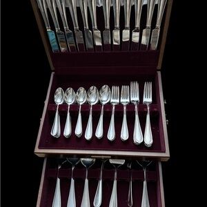 REED & BARTON Domain Silverware set & Case 18/10 Stainless Steel 12 Plc/ 72 Pcs